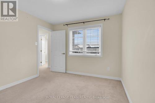 1814 Maple Grove Road N, Ottawa, ON - Indoor Photo Showing Other Room