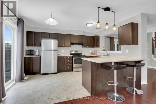 1814 Maple Grove Road N, Ottawa, ON - Indoor Photo Showing Kitchen