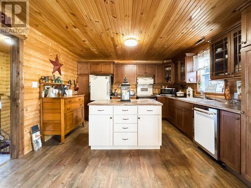 9 Molliers Extension, Grand Bank, NL - Indoor Photo Showing Kitchen