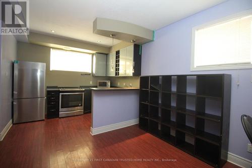 Lower - 1873 Kyle Court, London, ON - Indoor Photo Showing Kitchen