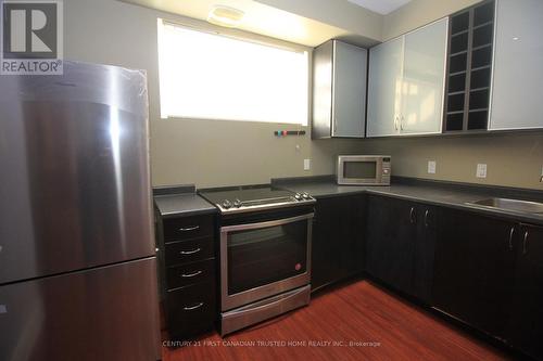 Lower - 1873 Kyle Court, London, ON - Indoor Photo Showing Kitchen