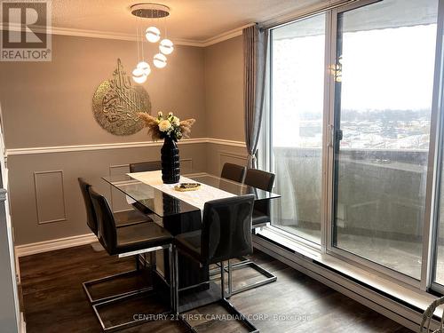 702 - 1105 Jalna Boulevard, London, ON - Indoor Photo Showing Dining Room