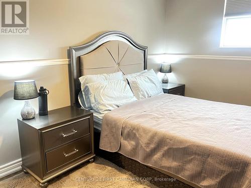 702 - 1105 Jalna Boulevard, London, ON - Indoor Photo Showing Bedroom