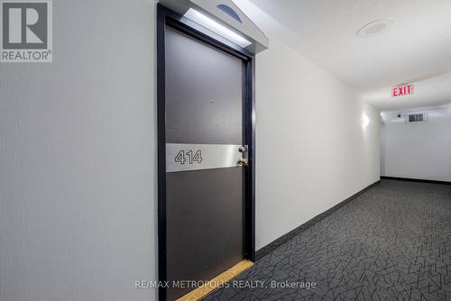 414 - 2460 Eglinton Avenue E, Toronto, ON - Indoor