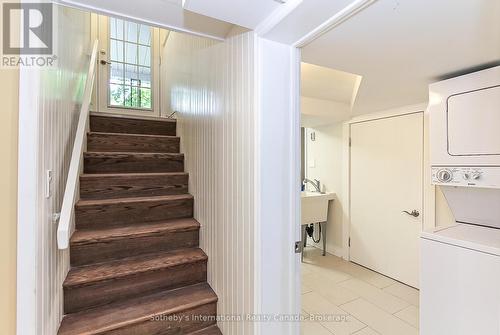 300 Minnesota Street, Collingwood, ON - Indoor Photo Showing Laundry Room