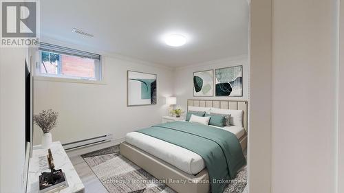 300 Minnesota Street, Collingwood, ON - Indoor Photo Showing Bedroom