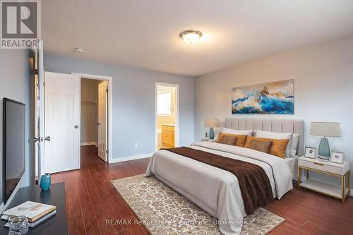 4 Clairfields Drive W, Guelph (Clairfields), ON - Indoor Photo Showing Bedroom