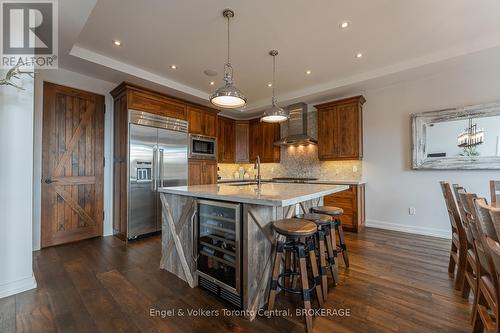 280 Sunset Boulevard, Blue Mountains, ON - Indoor Photo Showing Kitchen With Upgraded Kitchen