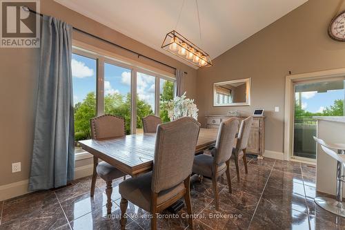 160 Robertson Avenue, Meaford, ON - Indoor Photo Showing Dining Room