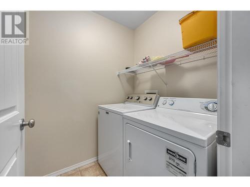 3150 Westsyde Road Unit# 2, Kamloops, BC - Indoor Photo Showing Laundry Room