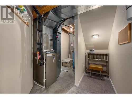 3150 Westsyde Road Unit# 2, Kamloops, BC - Indoor Photo Showing Basement