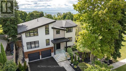 32 Lyme Regis Crescent, Toronto, ON - Outdoor