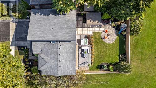 32 Lyme Regis Crescent, Toronto, ON - Outdoor