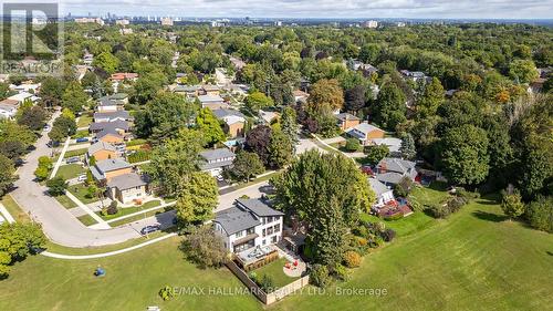 32 Lyme Regis Crescent, Toronto, ON - Outdoor With View