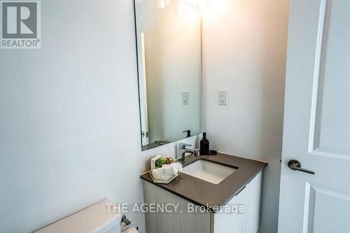 915 - 120 Parliament Street, Toronto, ON - Indoor Photo Showing Bathroom