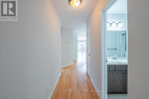 606 Goodwin Terrace, Peterborough (Monaghan), ON - Indoor Photo Showing Bathroom