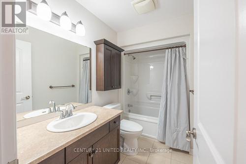 606 Goodwin Terrace, Peterborough (Monaghan), ON - Indoor Photo Showing Bathroom