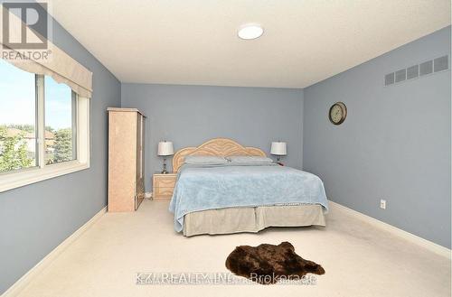 15 Creanona Boulevard, Hamilton, ON - Indoor Photo Showing Bedroom