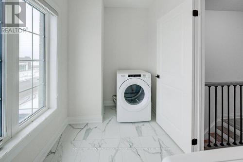 557 Veterans Drive, Brampton, ON - Indoor Photo Showing Laundry Room