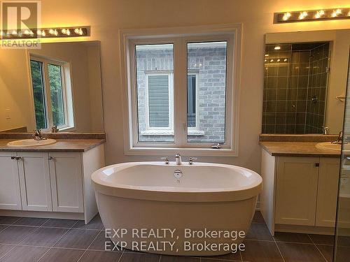 488 Black Cherry Crescent, Shelburne, ON - Indoor Photo Showing Bathroom