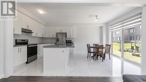 940 Sobeski Avenue, Woodstock, ON - Indoor Photo Showing Kitchen