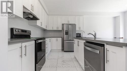 940 Sobeski Avenue, Woodstock, ON - Indoor Photo Showing Kitchen With Stainless Steel Kitchen