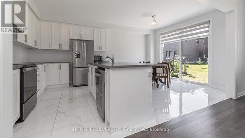 940 Sobeski Avenue, Woodstock, ON - Indoor Photo Showing Kitchen With Stainless Steel Kitchen