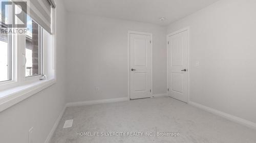 940 Sobeski Avenue, Woodstock, ON - Indoor Photo Showing Other Room