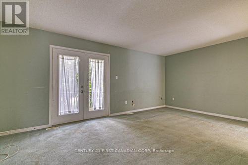 32 - 20 Kernohan Parkway, London, ON - Indoor Photo Showing Other Room