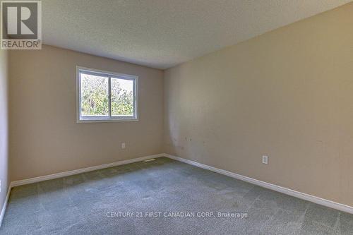 32 - 20 Kernohan Parkway, London, ON - Indoor Photo Showing Other Room