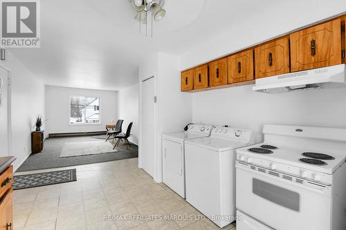 & 731A - 731 Amelia Street, Cornwall, ON - Indoor Photo Showing Laundry Room