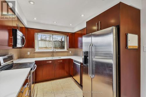 25 Carscadden Drive, Toronto, ON - Indoor Photo Showing Kitchen