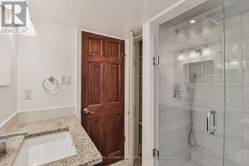 25 Carscadden Drive, Toronto, ON - Indoor Photo Showing Bathroom