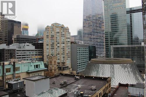 1003 - 224 King Street W, Toronto, ON - Outdoor With Facade