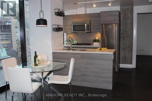 1003 - 224 King Street W, Toronto, ON - Indoor Photo Showing Dining Room