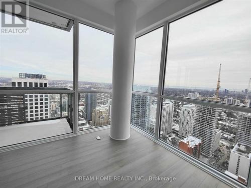 3903 - 39 Roehampton Avenue, Toronto, ON - Indoor Photo Showing Other Room