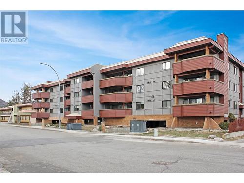 Curb Appeal - 217 Elm Avenue Unit# 209, Penticton, BC - Outdoor With Facade