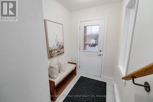 23 Senay Circle, Clarington, ON - Indoor Photo Showing Other Room