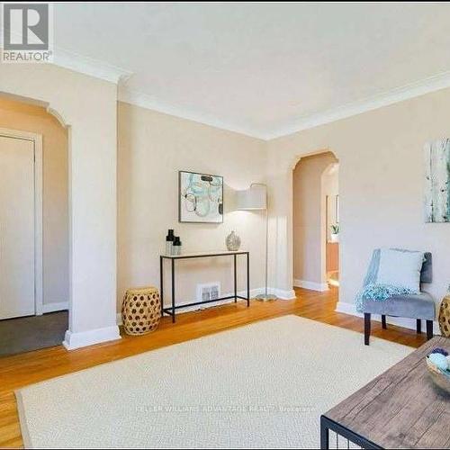 46 Pitt Avenue, Toronto, ON - Indoor Photo Showing Living Room