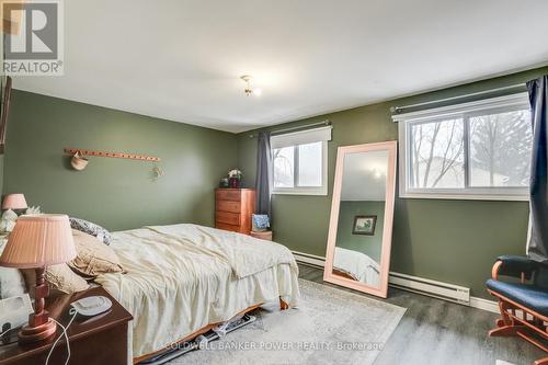 36 - 166 Southdale Road W, London, ON - Indoor Photo Showing Bedroom