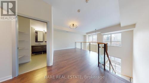 220 - 500 Sherbourne Street, Toronto, ON - Indoor Photo Showing Other Room