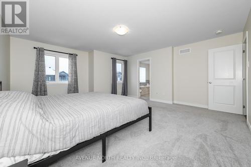 732 Namur Street, Russell, ON - Indoor Photo Showing Bedroom