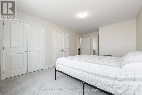 732 Namur Street, Russell, ON - Indoor Photo Showing Bedroom