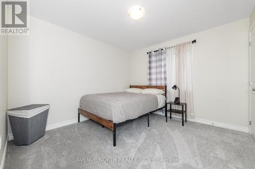 732 Namur Street, Russell, ON - Indoor Photo Showing Bedroom