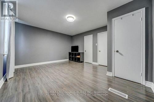 19 - 1185 Warden Avenue, Toronto, ON - Indoor Photo Showing Other Room