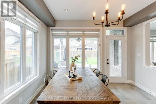 54 Hoard Avenue, New Tecumseth, ON - Indoor Photo Showing Dining Room