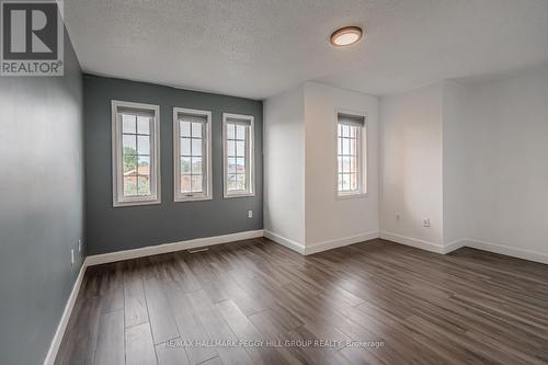 87 Pringle Drive, Barrie, ON - Indoor Photo Showing Other Room