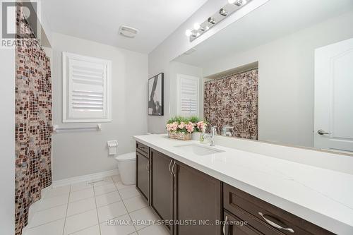 12 Ricardo Road, Brampton, ON - Indoor Photo Showing Bathroom