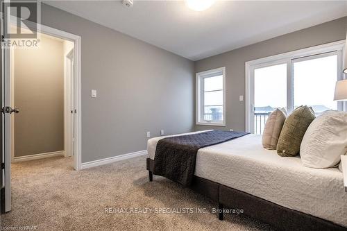 66 Wheat Lane, Kitchener, ON - Indoor Photo Showing Bedroom