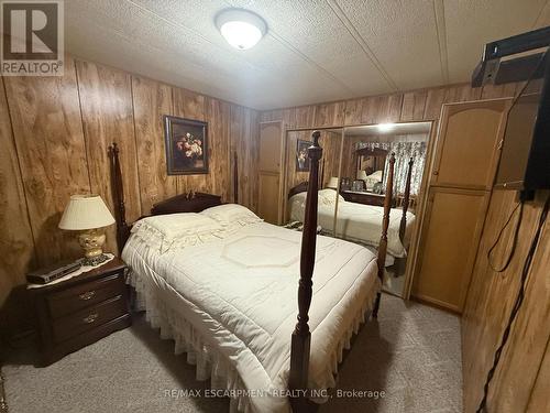 32 - 43969 Highway 3, Wainfleet, ON - Indoor Photo Showing Bedroom